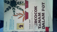 Image of BERCOCOK TANAM DALAM POT